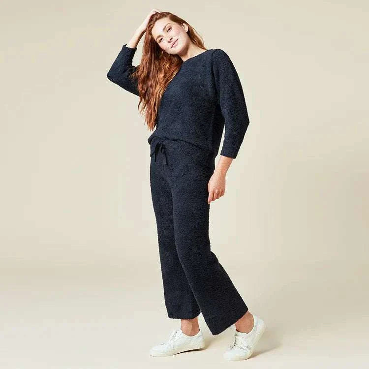 Women's Solid Marshmallow Reverse Seam Lounge Set with Crew Neck and Bracelet Sleeves.