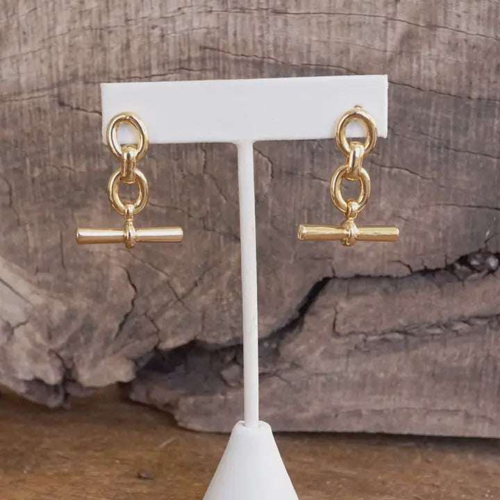 Sleek Bar and Chain Dangle Earrings