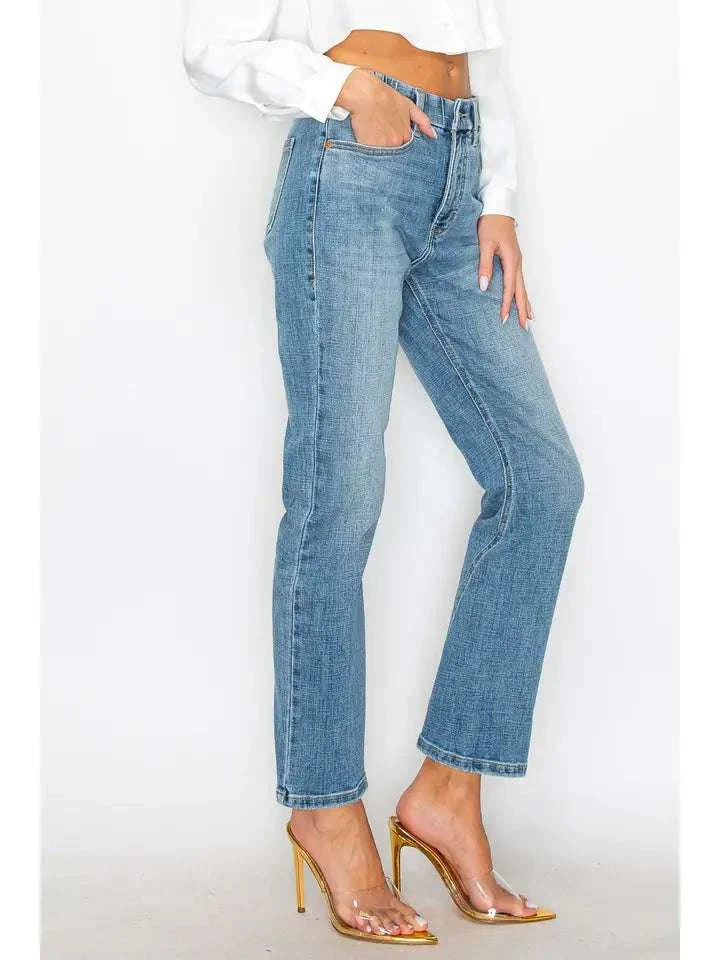 Tammy Straight Leg Jean