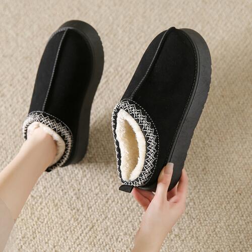 Faux Fur Solid Color Slippers